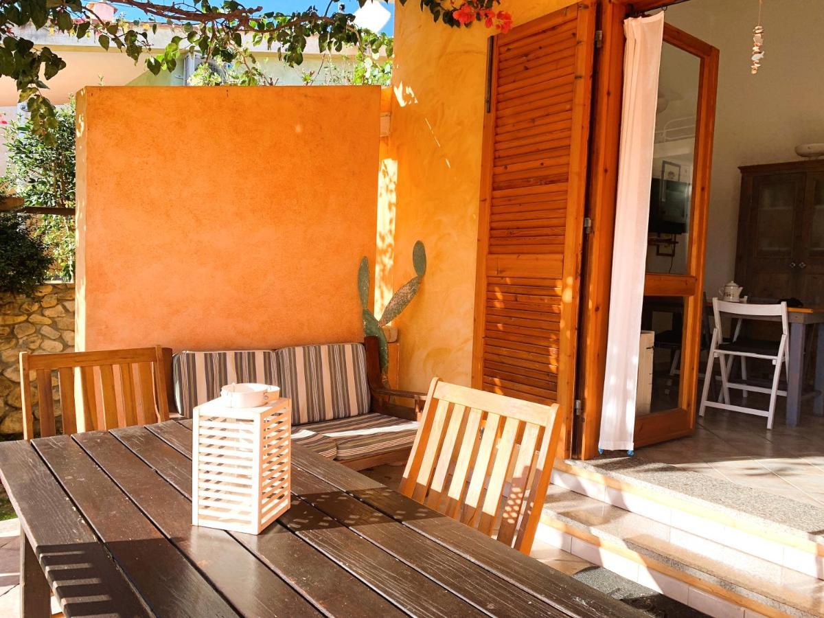 La Vela Summer House - Free Wifi - 700Mt From The Beach Costa Rei Exterior photo